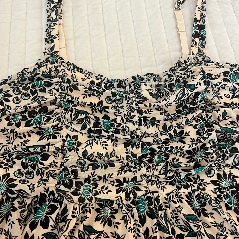 NWT Torrid Babydoll Stretch Mesh Floral Top - Picture 4 of 8